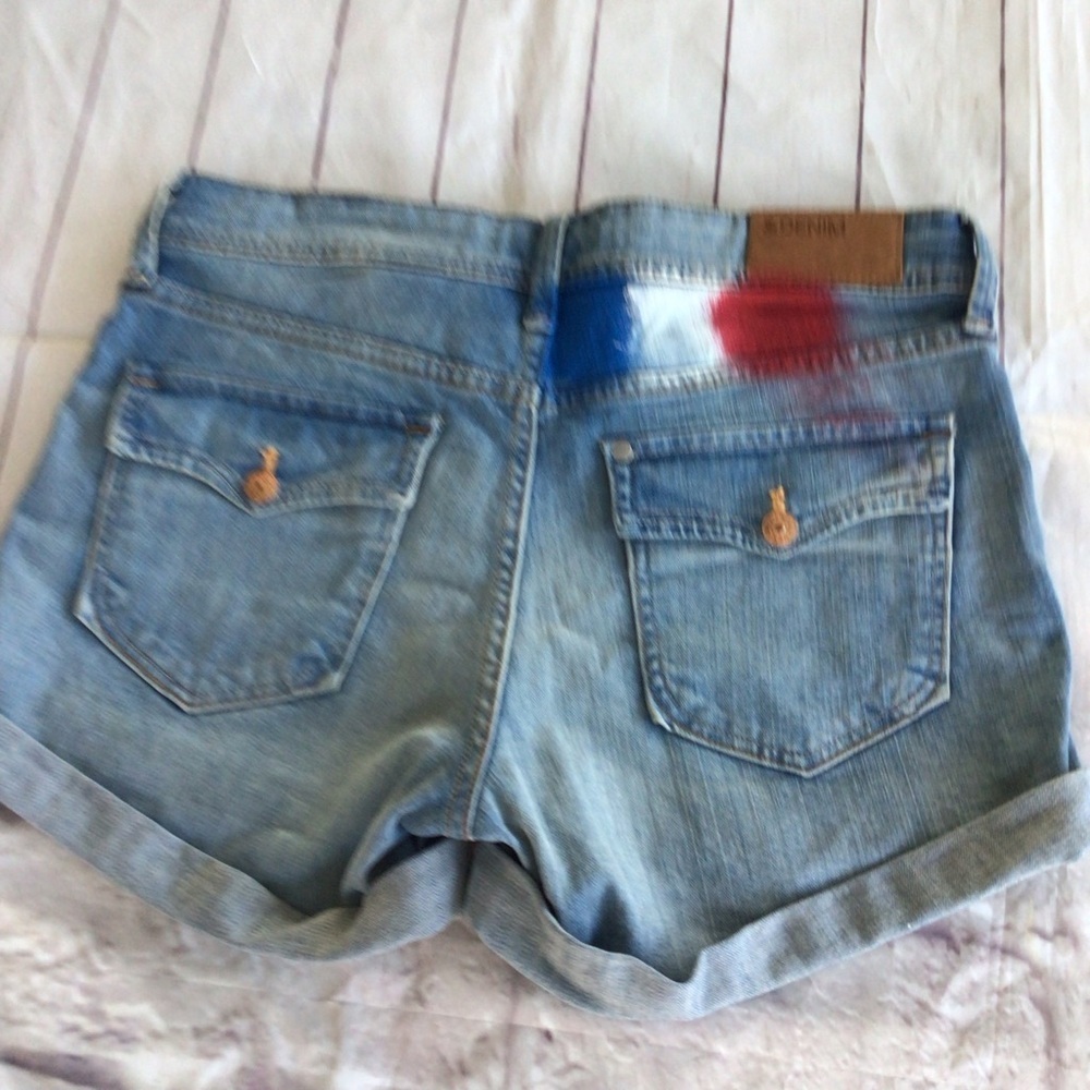 &Denim By H&M Cuffed Jean Shorts Medium Blue Wash Distressed Stretch - Picture 3 of 13